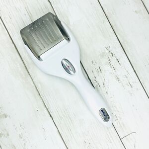 Zyliss Dial and Slice Adjustable Cheese Slicer Cutter 5 Settings Thin To Thick